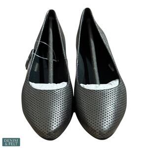 Bottero Venezia Metal Pewter Leather Flats Women’s Size 8 Comfort Shoes NEW